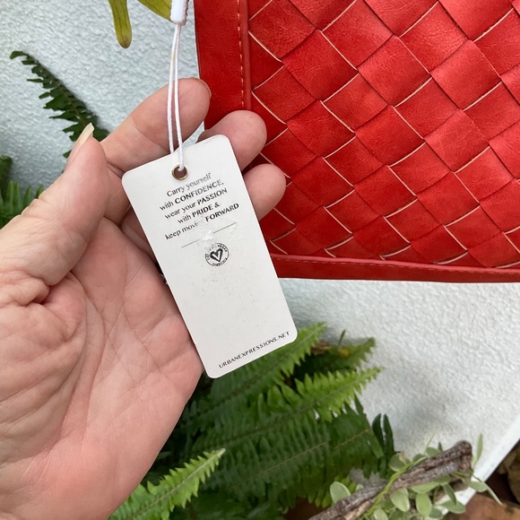 Lovely Burnt Orange Urban Expressions Kaili Woven Purse NWT - Picture 9 of 10